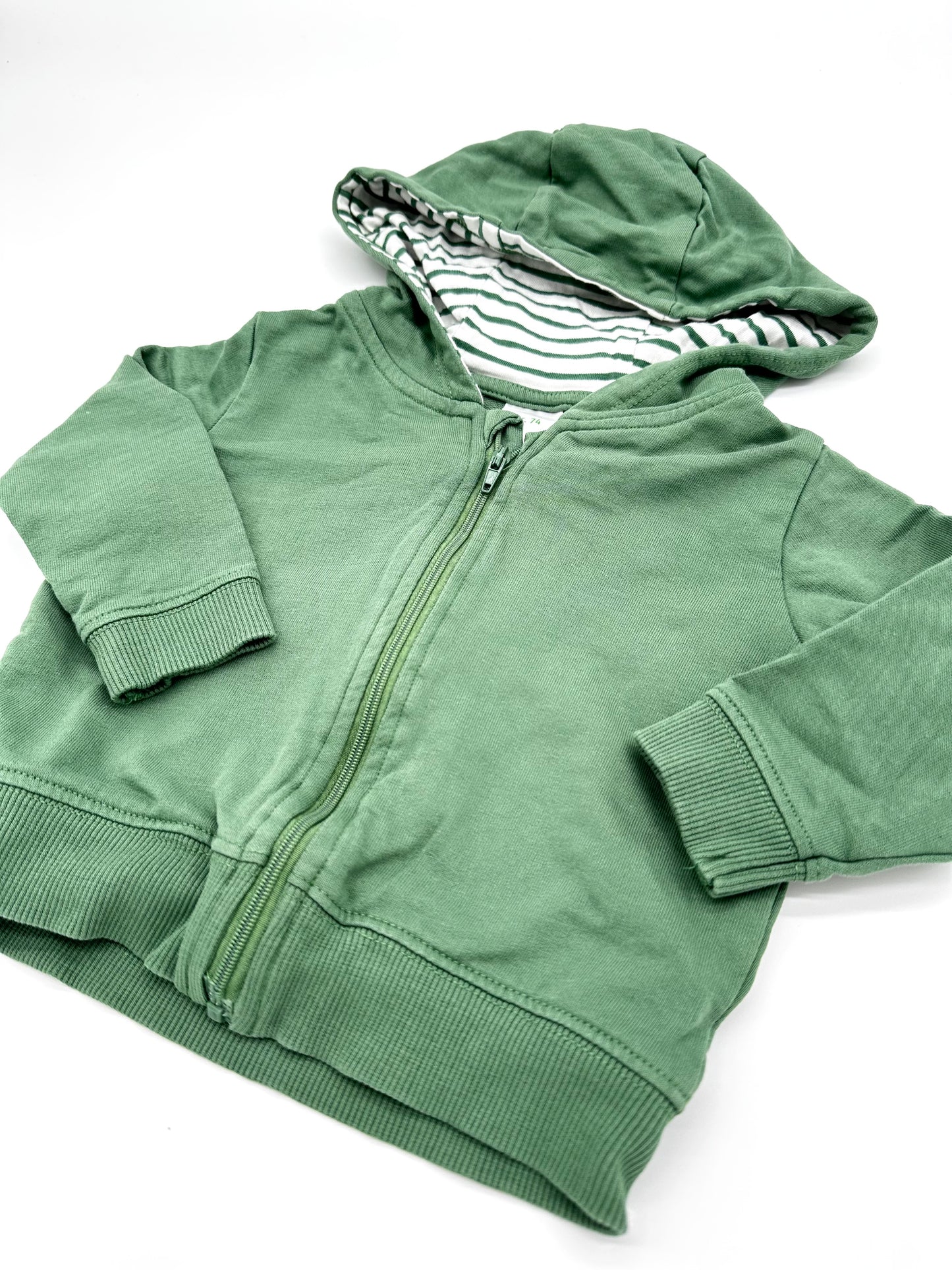 Kapuzenjacke in grün - Gr. 74 (Alana)