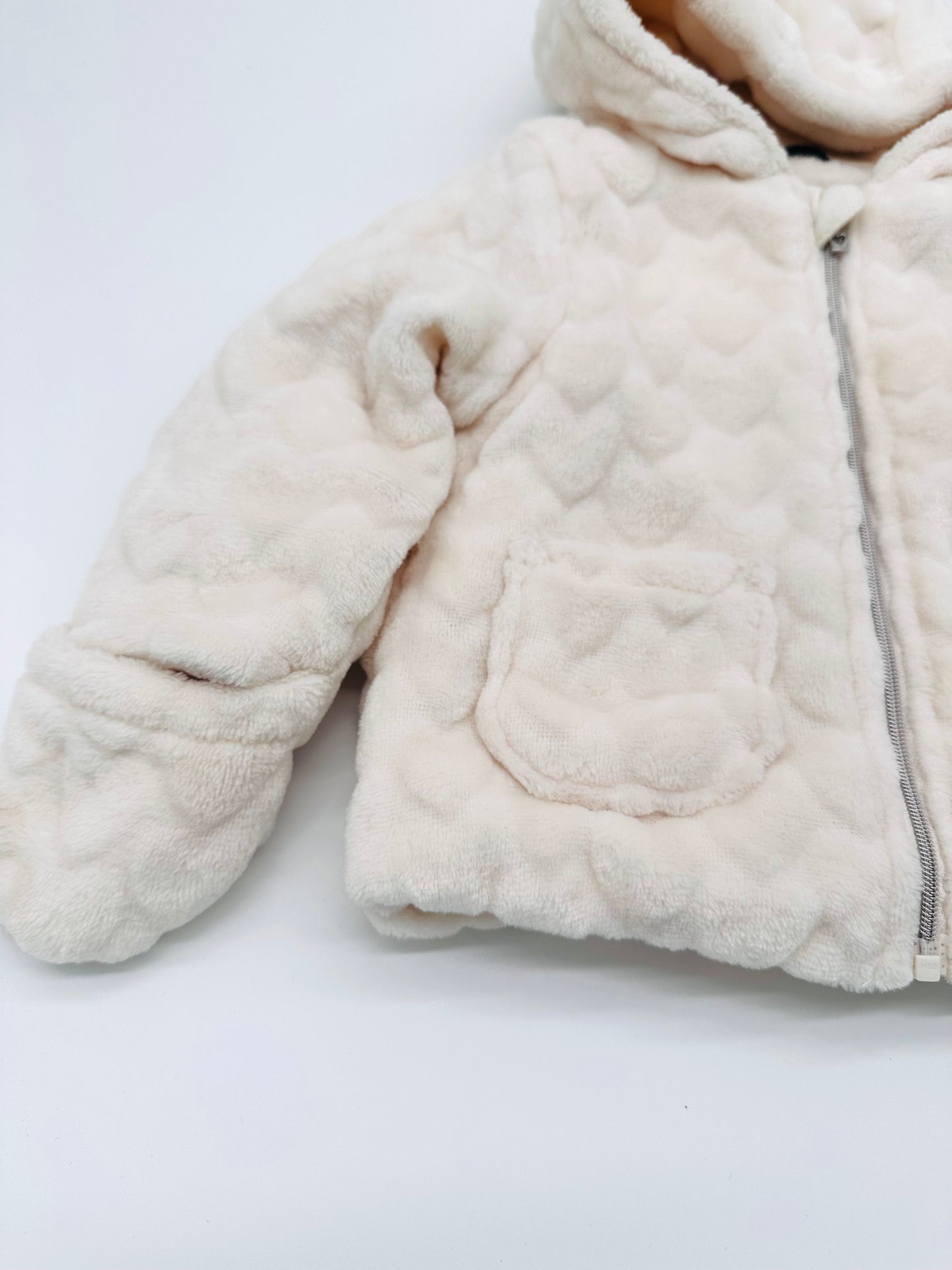 Dicke Winterjacke cremeweiß - Gr. 68 (C&A)