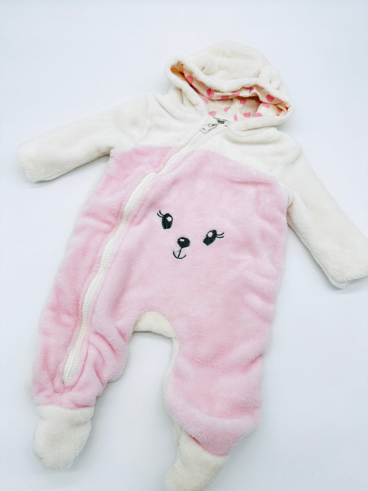 Weicher Baby-Overall mit Kapuze & Bärchengesicht – Gr. 62 (Ergee)