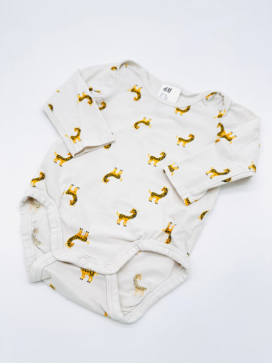 Langarm Body mit Giraffen-Print - H&M (Gr. 68)