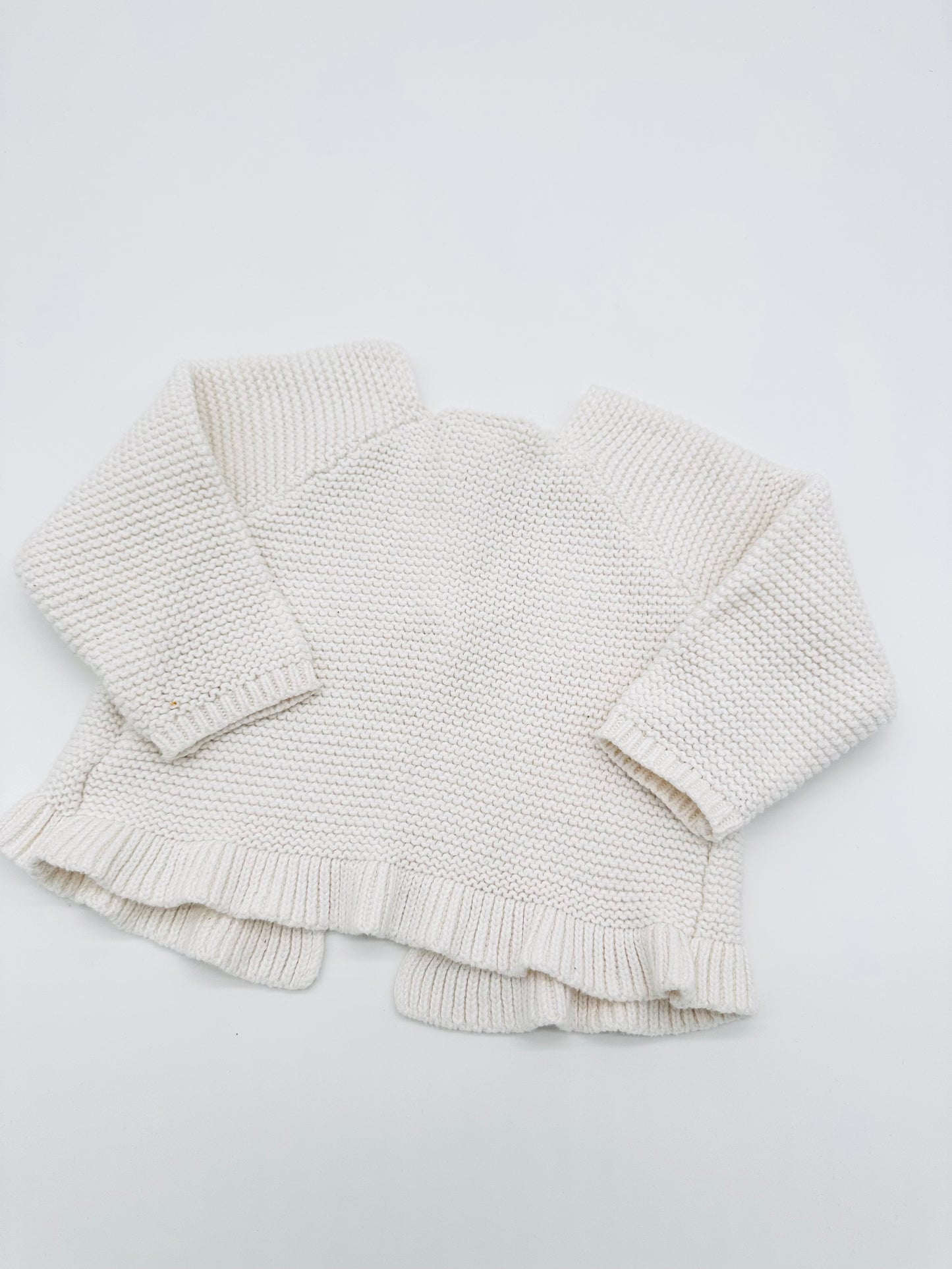 Weiße Strickjacke - Gr. 68 (Topomini)