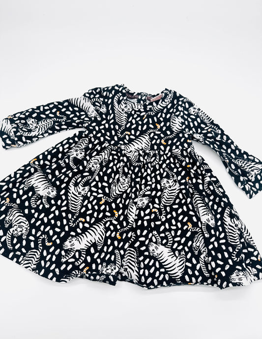 Schwarzes Kleid mit Tigerprint - Gr. 74 (Ted Baker)